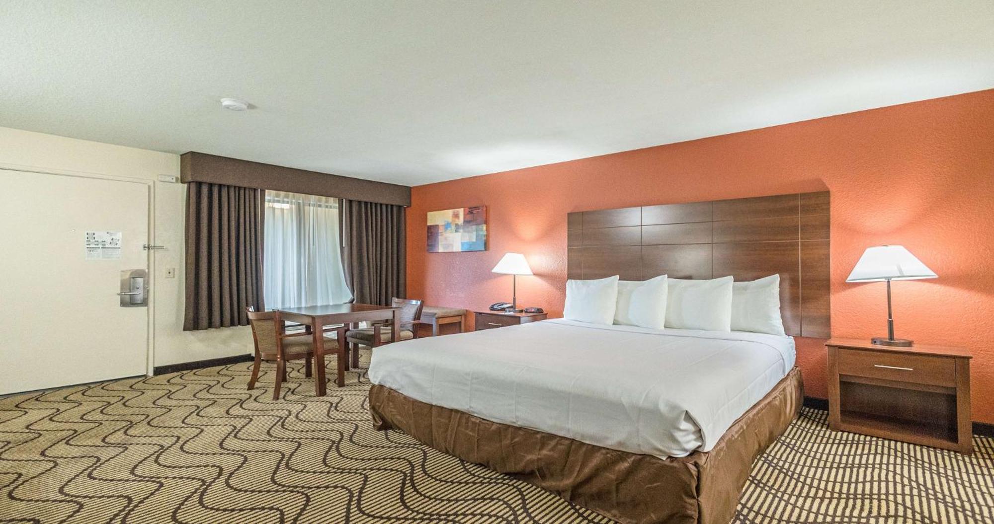 Best Western Roseville Inn Bagian luar foto