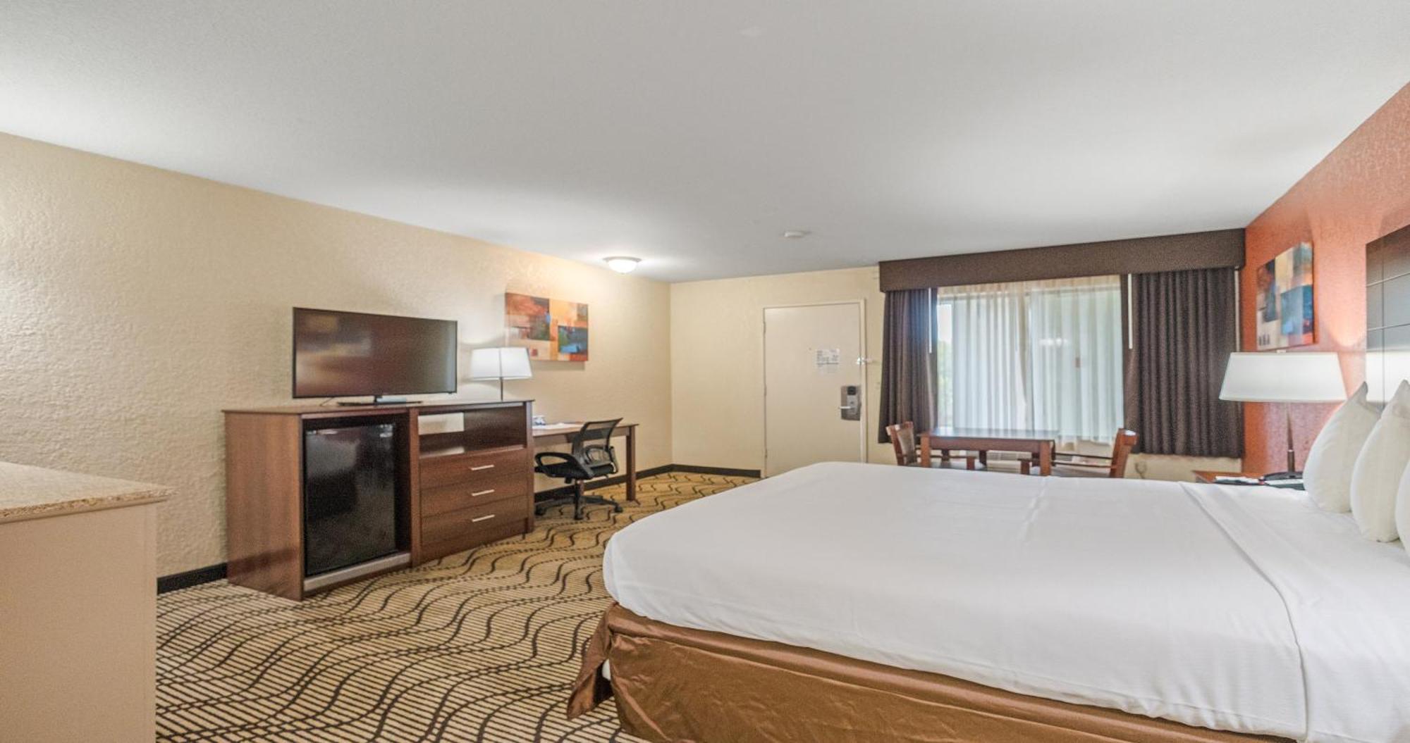 Best Western Roseville Inn Bagian luar foto